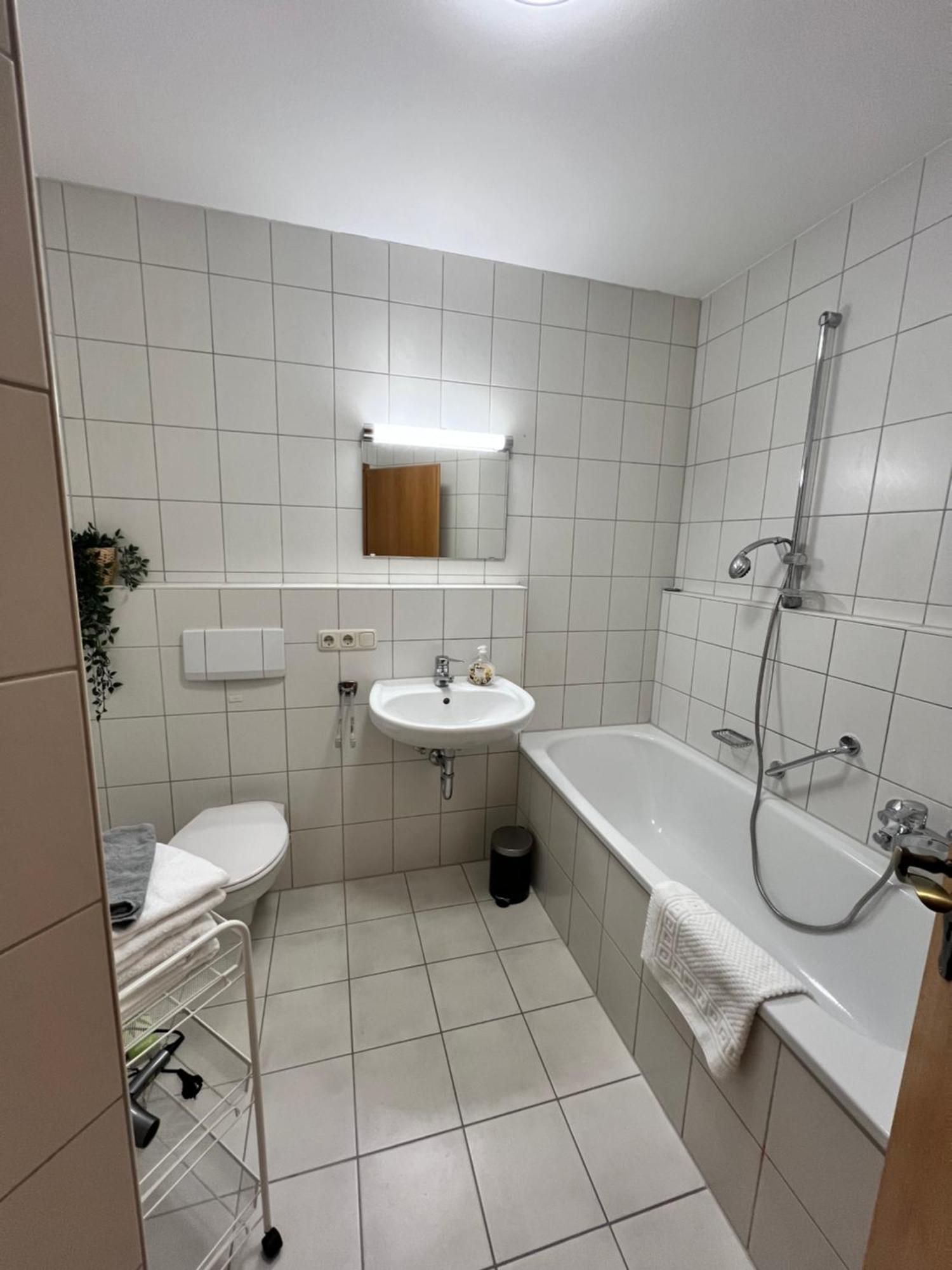 Dg-Wohnung In Waldkraiburg 50Qm 外观 照片